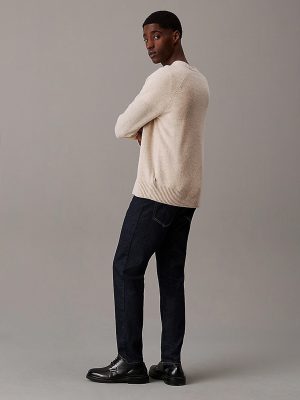 LUXURY WOOL SWEATER