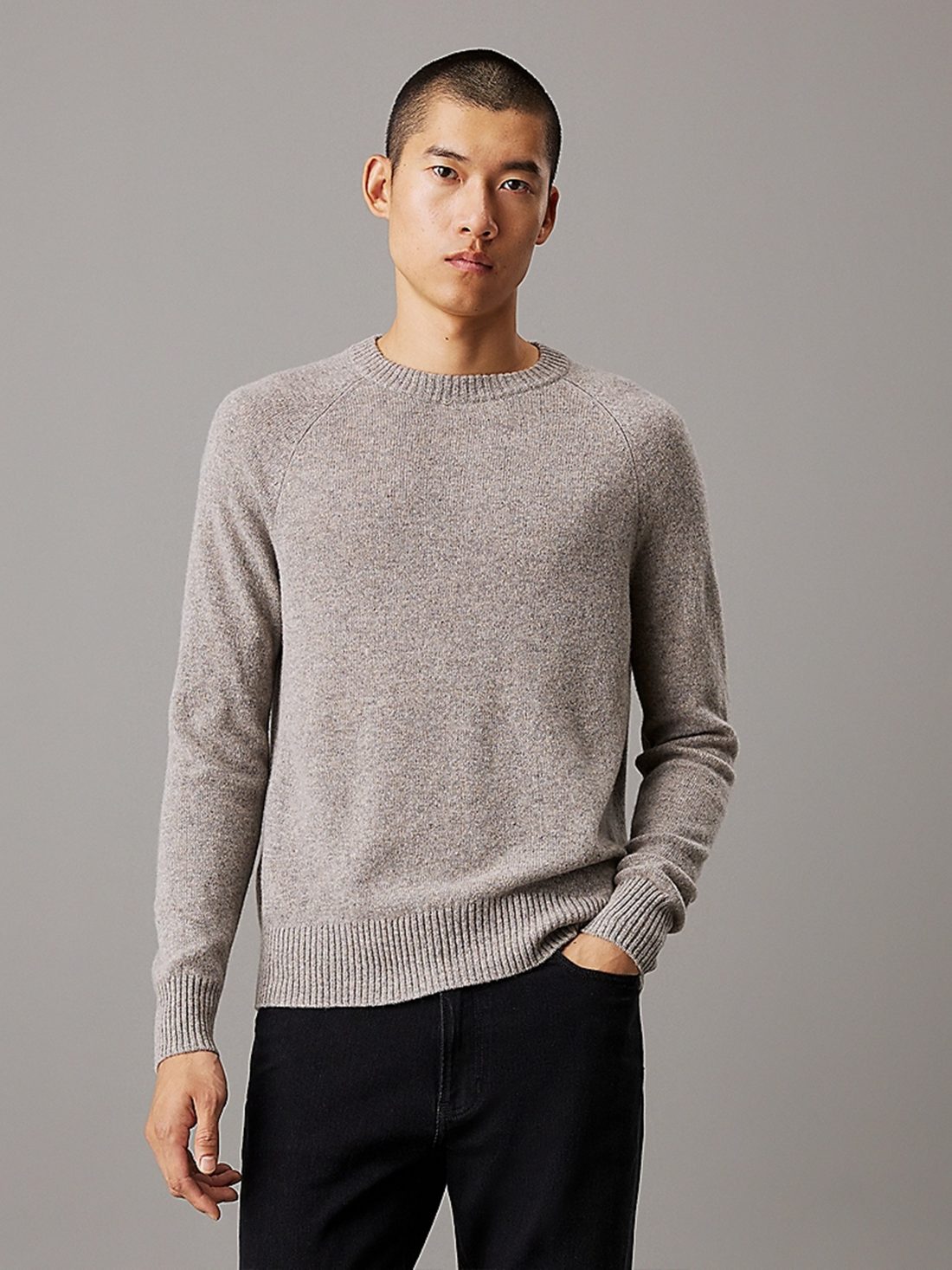 LUXURY WOOL SWEATER